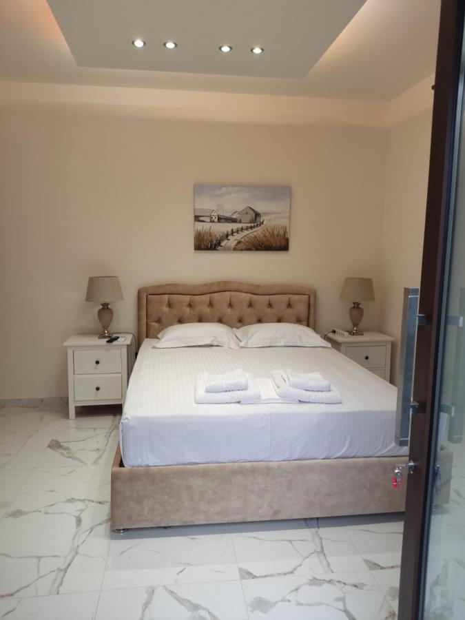 Athens City Center Luxury Suites Екстериор снимка